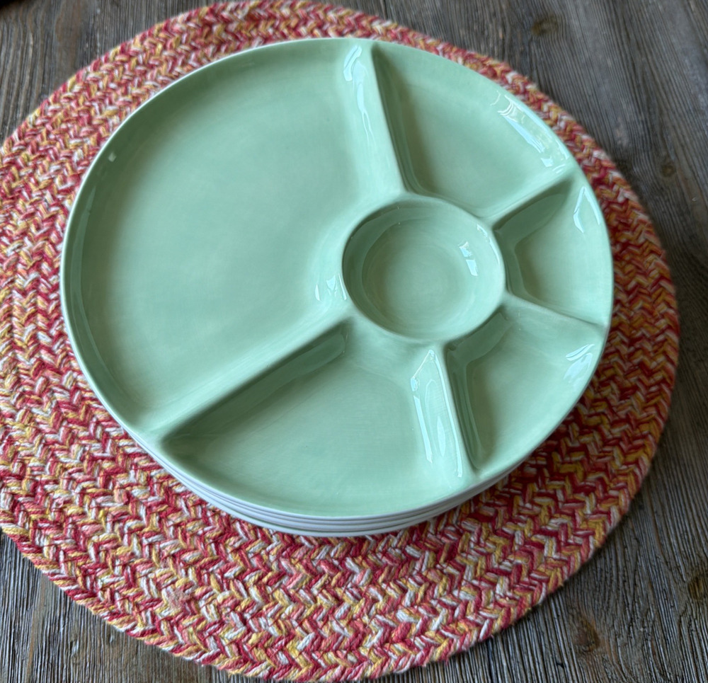 Williams Sonoma Jasmine Divided Luncheon Appetizer Snack Plate set of 6 green